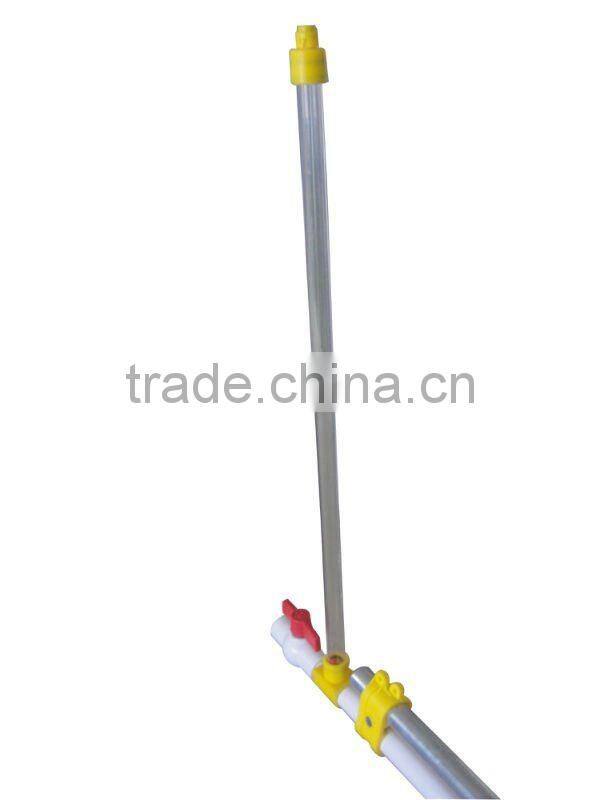 Auger Feeding and Nipple Drinking Equipment for Ground Chicken