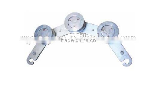 Hook tripe grounding pulley stringing block with aluminous or steel sheave