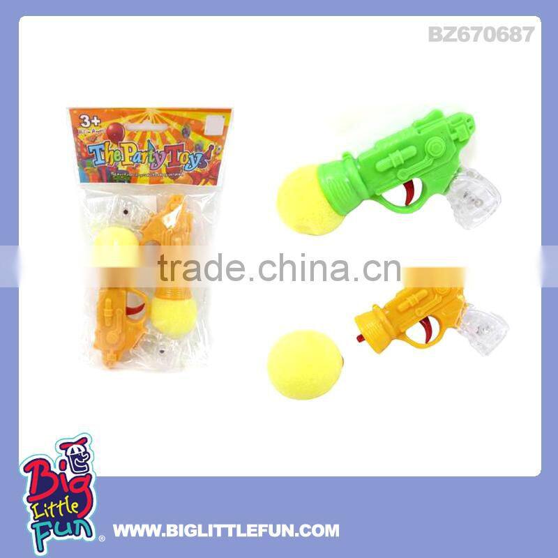 Pull line toy flying disc and flying plane toy