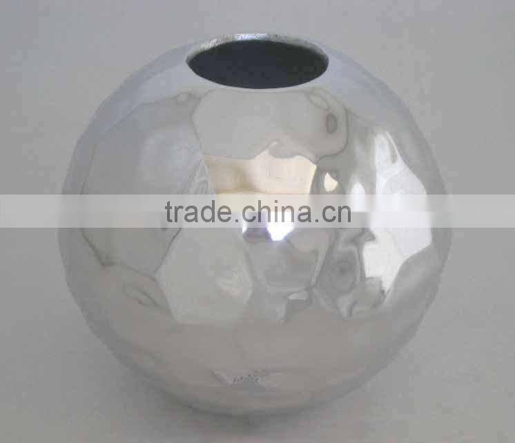 Handmade mirror finish polished recycled aluminum decorative vase