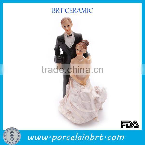 Wedding favors pink lovers cake decoration