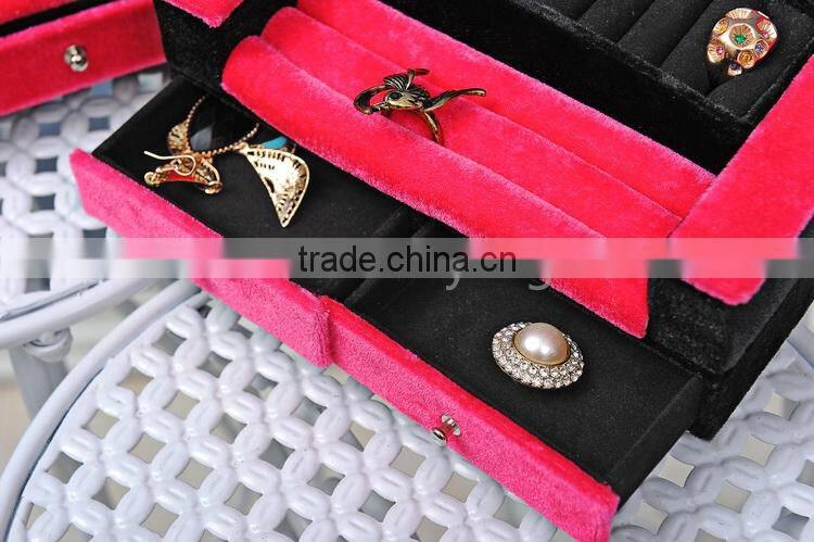 Velvet pink jewelry rack jewelry box