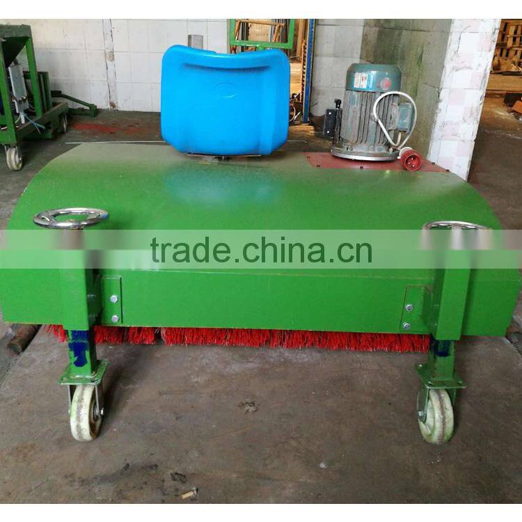 Factory direct supply for Artificial Lawn Comber machine