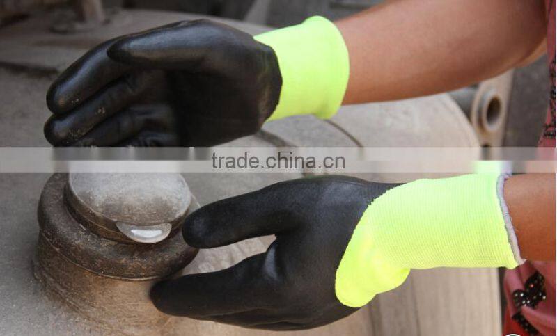 Black Nitrile foam coated Gloves construction 13gauge polyester liner with nitrile foam coated.3/4 dipped gloves