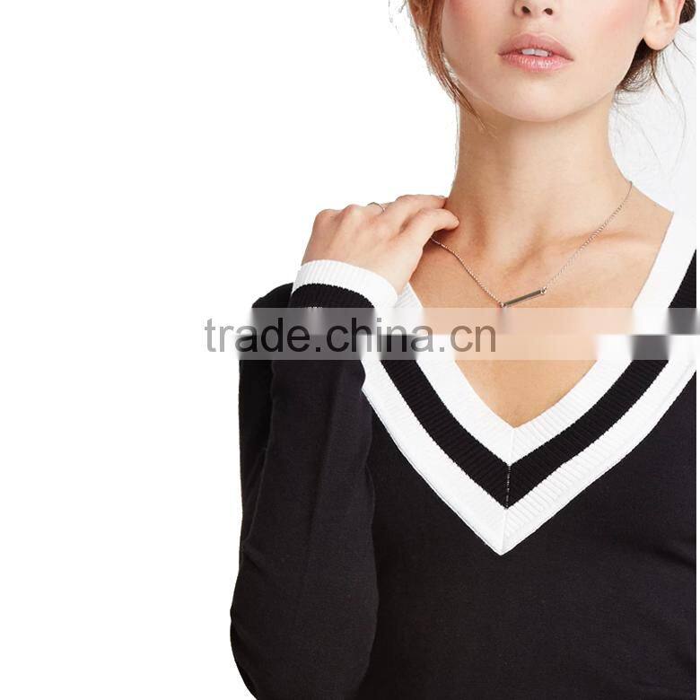 preepy look short body deep v neck sweater with strip neckline and hem
