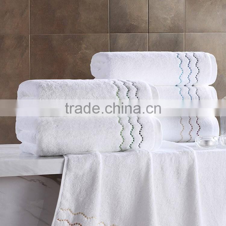 Hotel Bath Towel 100% cotton white 500g 70cm x 140cm