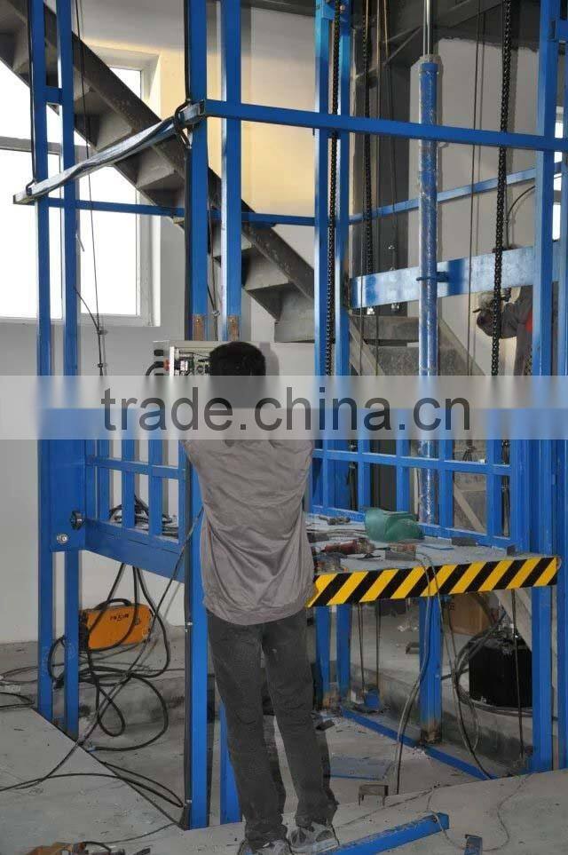 Warehouse fixed guide rail cargo lift/elevators for sale