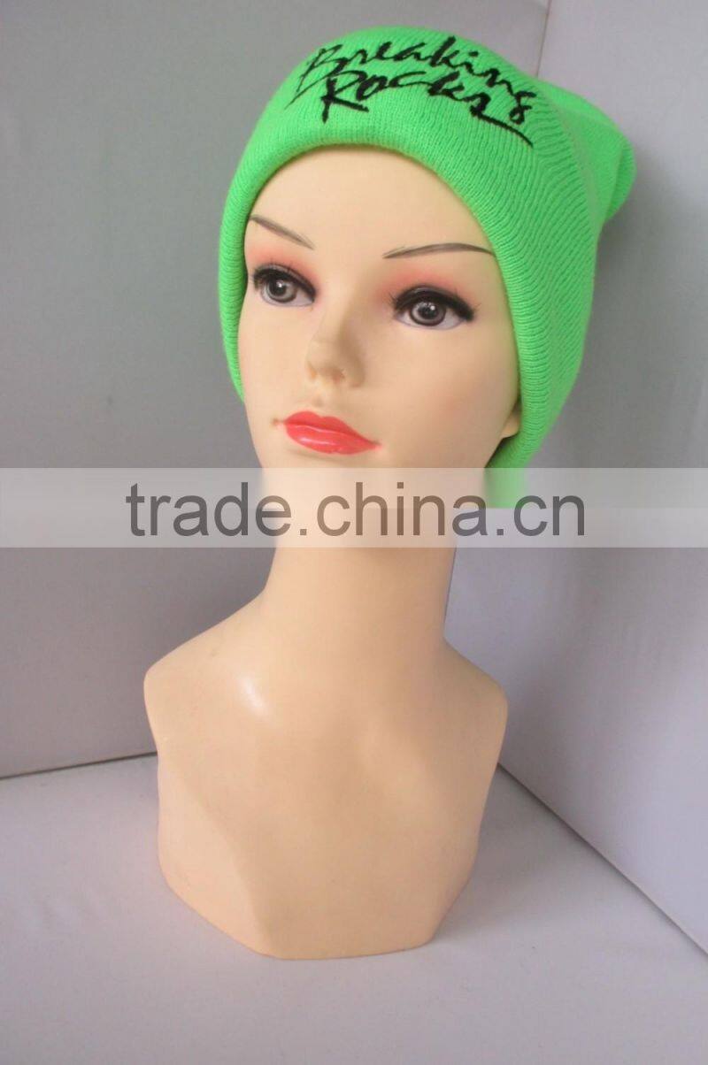 Fashion Model Soft Acrylic Wholesale Custom Embroidered Beanie