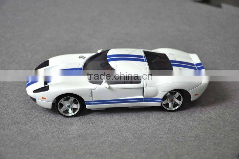 Firelap iwaver RC car drifting