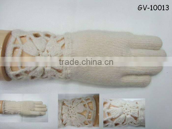 Fashionable jacquard knitted glove GV-10000