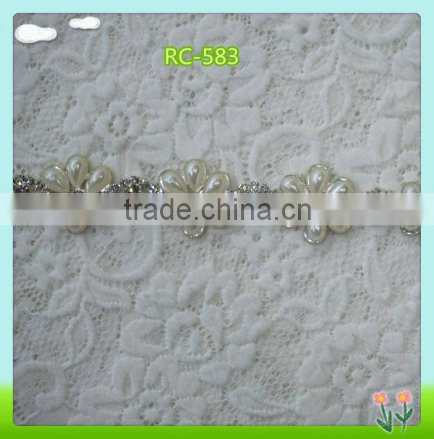 2015 Fashion pearl and rhinestone chain