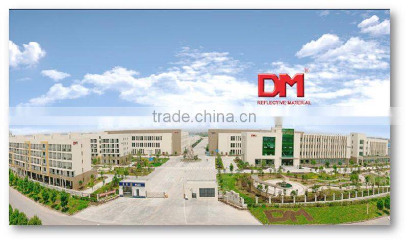 Commercial grade reflective sheeting