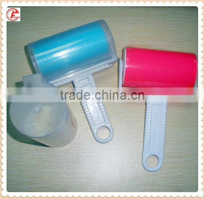 Clothes cleaning lint roller