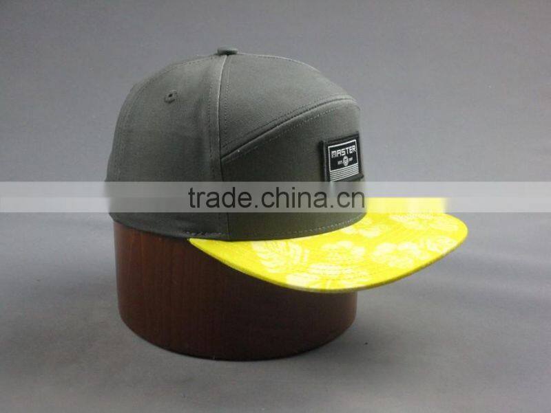 Custom cotton twill 7-panel snapback cap with embroidery logo