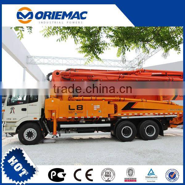 Foton 8x4 concrete mixer with pump