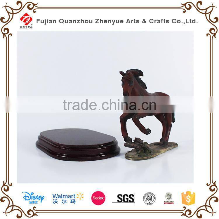 2015 cheapest chinese polyresin horse statue