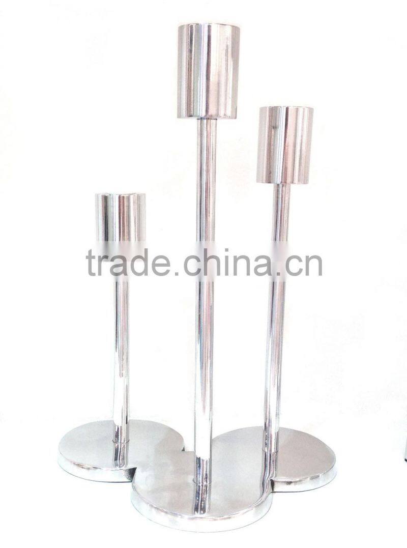 Aluminum mirror finish tall pillar holder candle holder set