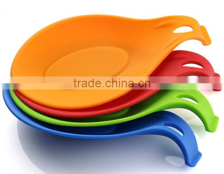 Heat Resistant Kitchen Utensil Holder Silicone Spoon Rest