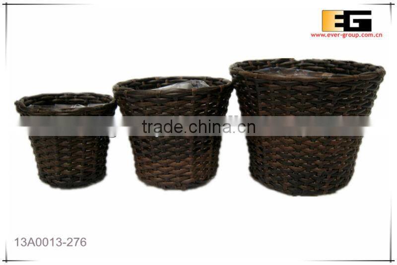 Outdoor plastic rattan with liner flower baskets