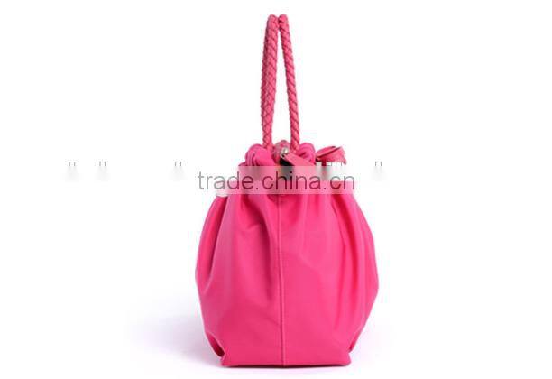 Fashion newest nylon pleated handbag for women