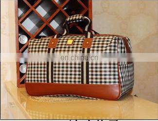 2015 Hot Sale Large Capacity Waterproof Fashion geometrical pattern Women Travel Bag