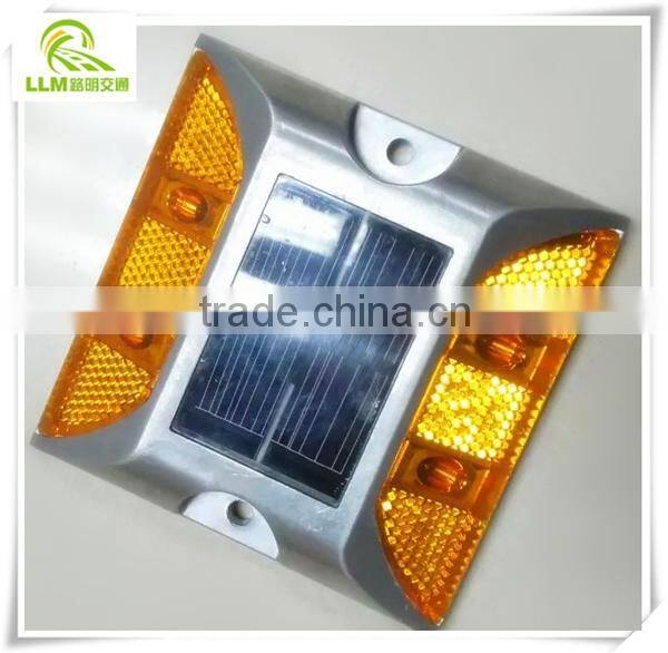 Best price 105mm square aluminum high brightness LED solar cat eye road reflector