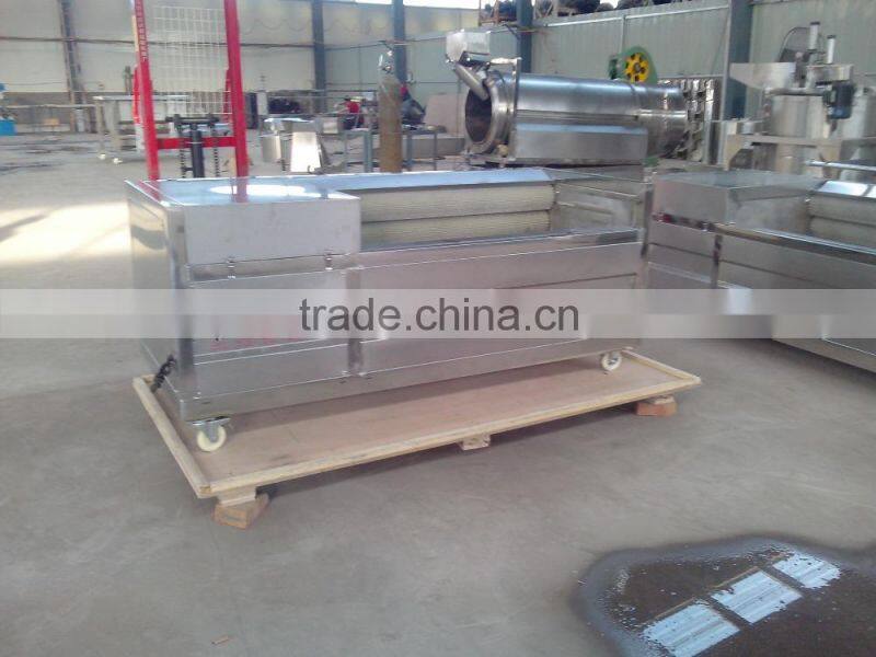automatic ginger /carrots /roots vegetable cleaning machine