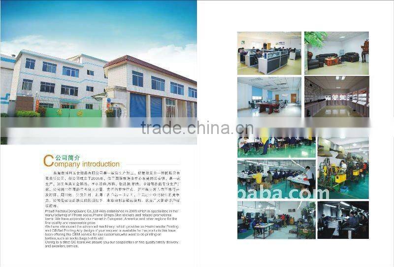 Metal Pretty Elegant Swan Brooch