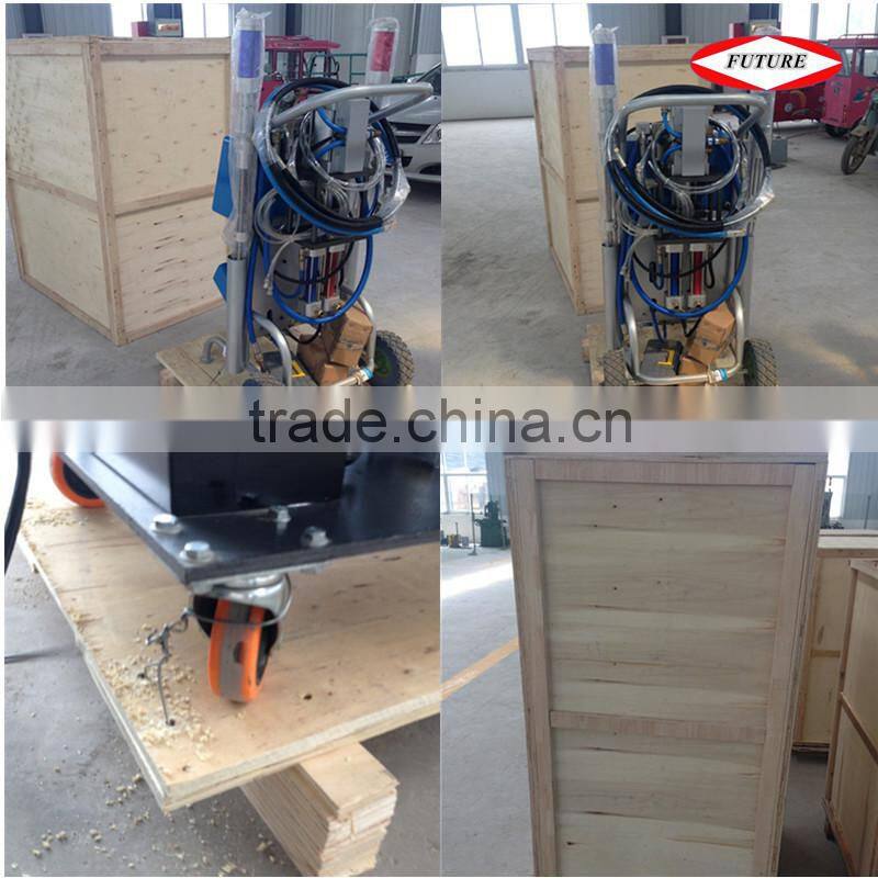 Polyurethane spray foam machine for air cooling room