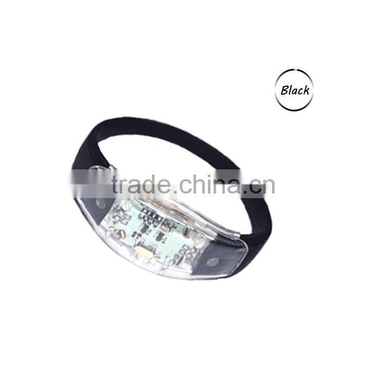 Voice Activated Noise Flashing Bracelet,silicon led bracelet