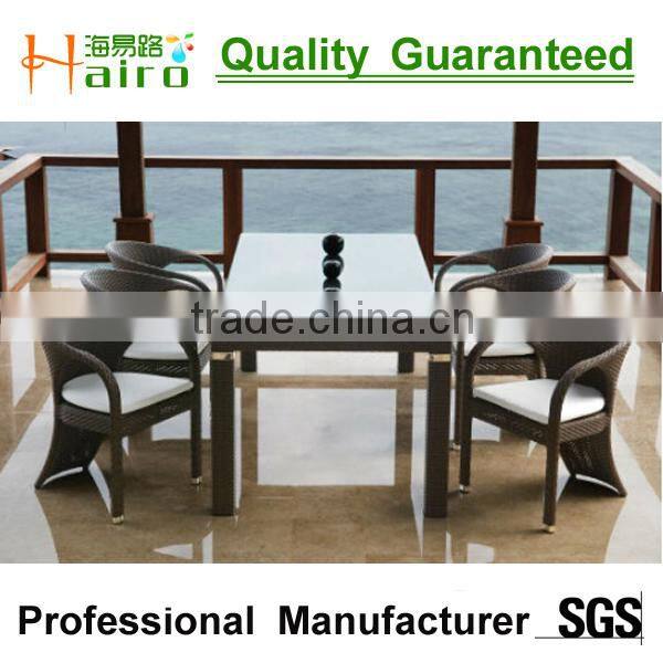 wholesale prices plastic tables and chairs on sale