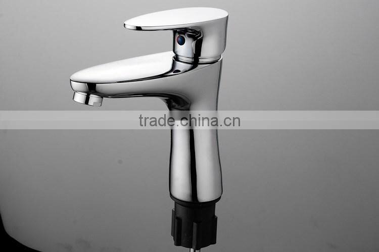 QL-33012 High quality Brass water tap chrome plated wash basin mixer tap