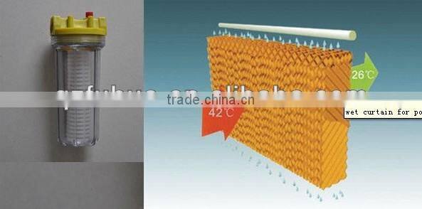 Green house using coolong pad or wet curtain