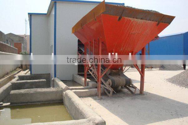Concrete/cement storage hopper