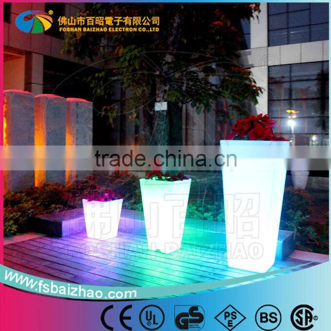 Colors changing Iluminated LED garden outdoor planter Flower Pot Light
