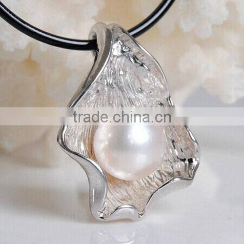 8-9mm freshwater pearl pendent