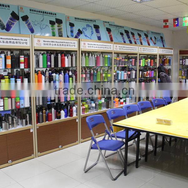 Double wall pink vacuum flask for kids with inner cap straw and carabiner vacuum flask