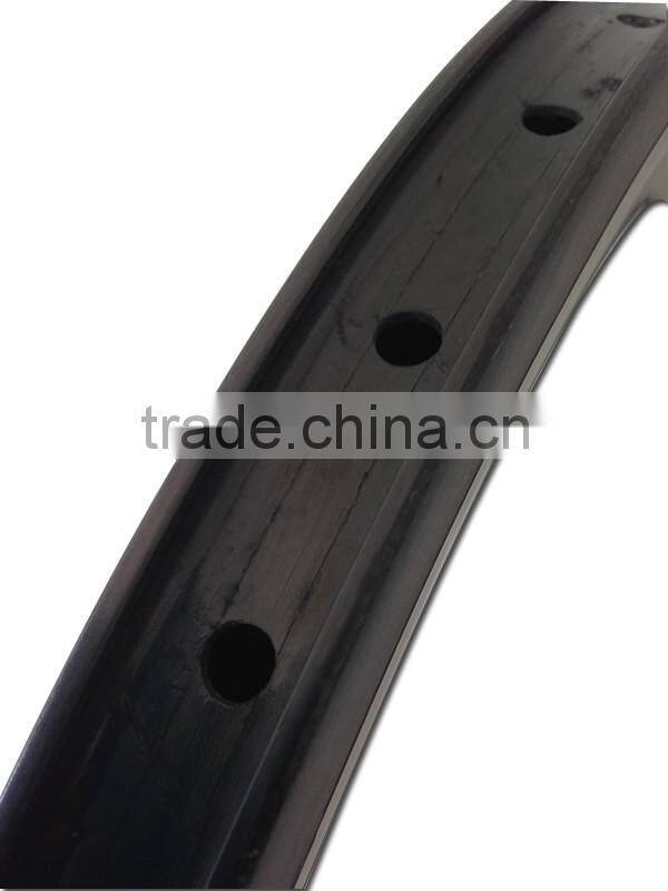 New full Carbon rim for road bike is available 20"clincher basalt 3k glossy