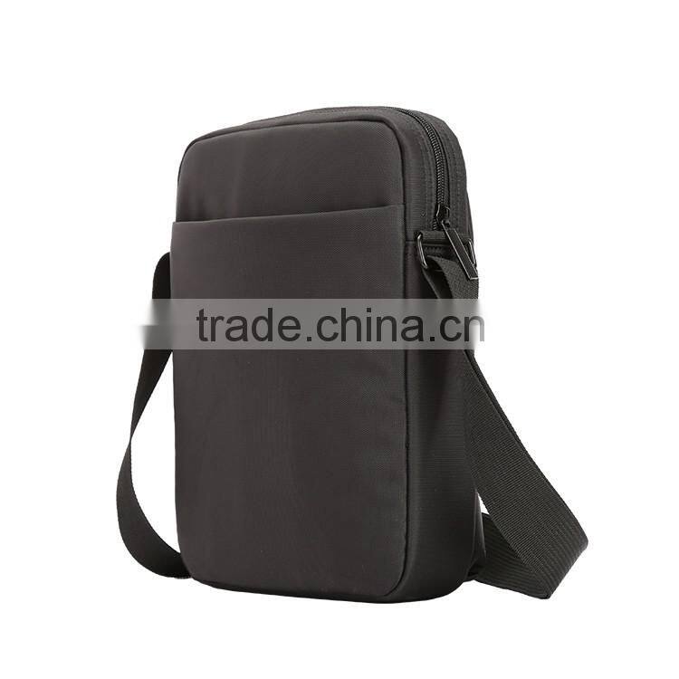 Trade assurance 10.1'' man shoulder bag 22*8*28CM small laptop messenger bag