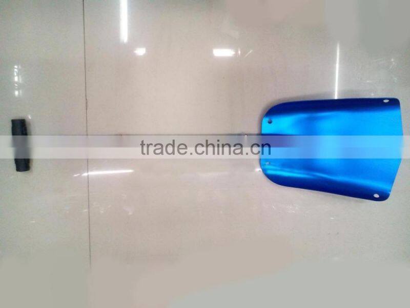 Plastic push snow shovel/ Snow shovel with wooden handle/long handle snow shovel