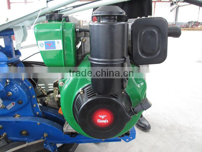 Mini Self-walking 4 lines diesel hay harvester