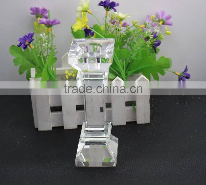 Factory directly sale fashion design European style 130mm clearly color crystal candleholder crystal wedding gift
