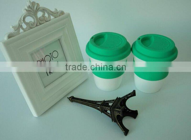 Eco-friendly 12OZ Double Wall Plastic Coffee Cup with Silicon Heat Band