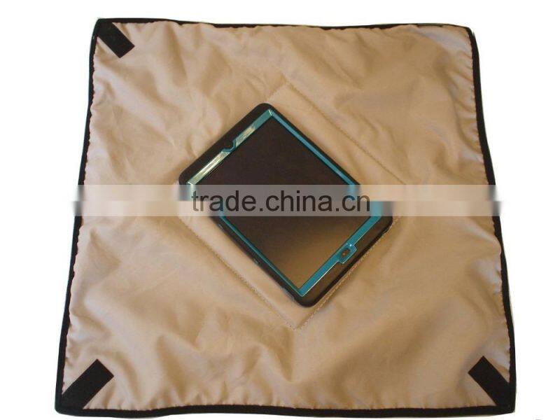 19 Inch Protective Camera Cover to Wrap Your DLSR