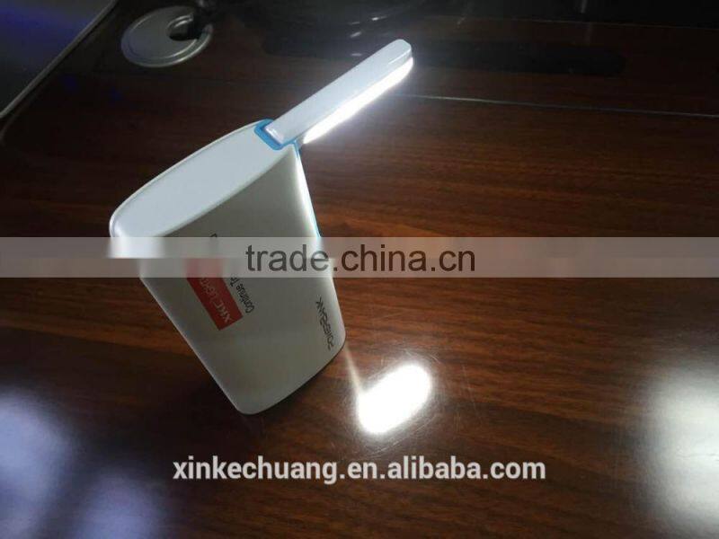 Best Selling Products in America Mobile Power Bank 10000mah with Emergency Camping Flashlight Table Lamp