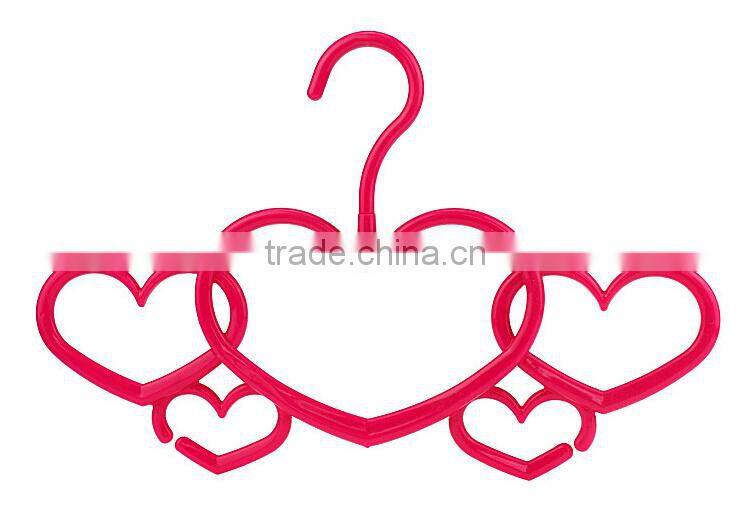 Colorful Heart Shaped Scarf Organizer, Plastic Scarf Holder