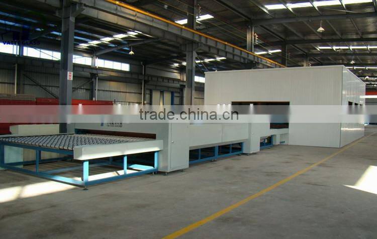 Qingdao Vatti manufacturer Top quality and best price pattern glass/clear wired patterned glass