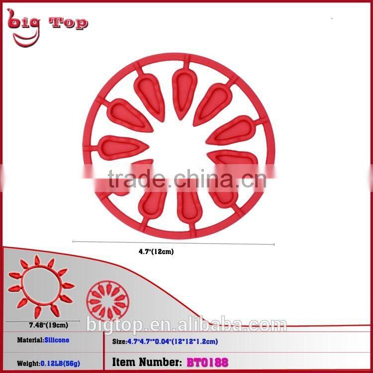 BT0188 Wholesale Silicone Circular Heat Resistant Table Mat Collapsible Cup Mat leaf-shaped Table Mat