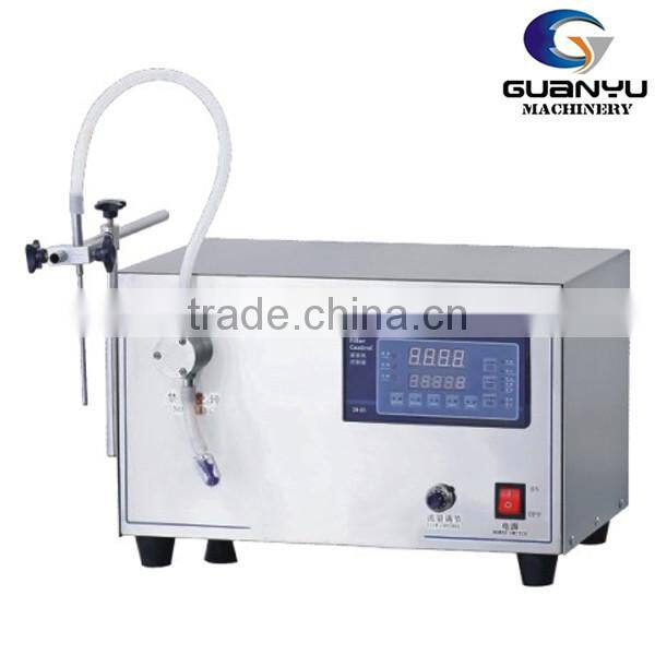 Negative pressure 4 heads fragrance,perfume,floral water filling machine