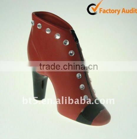 8 inch Ceramic high-heeled shoe in red